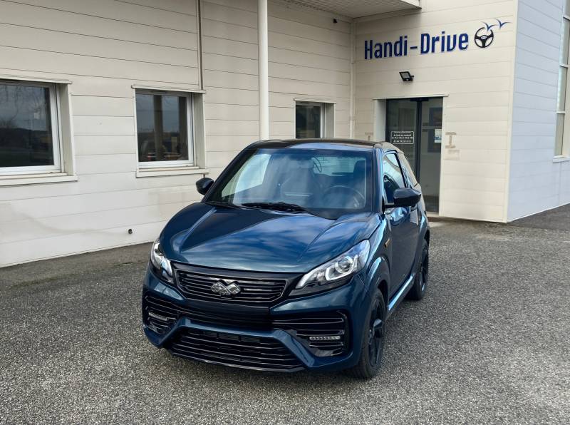 Location Voiture Sans Permis Ligier : La Mobilité Inclusive pour Tous (PMR & Valides)