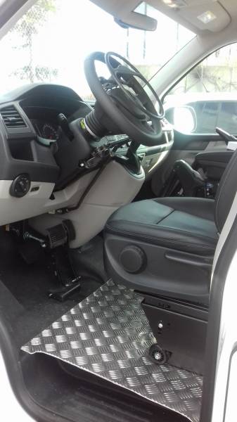 Console de siège pour permuter facilement le siège