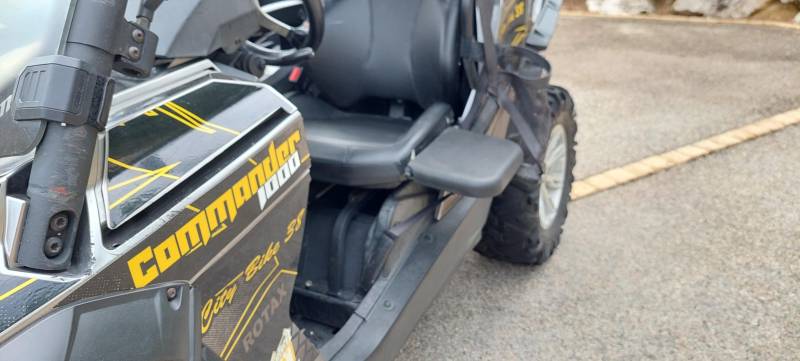 À VENDRE : Can Am Commander 1000 XT