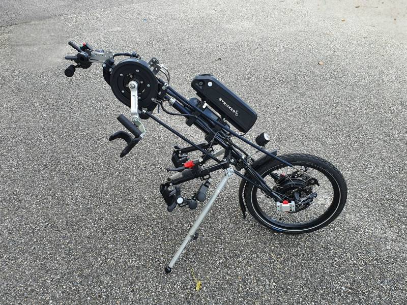 À VENDRE :  Handbike Stricker Hybride Smart Tétra | Occasion adapté tétraplégique