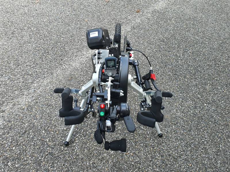 À VENDRE :  Handbike Stricker Hybride Smart Tétra | Occasion adapté tétraplégique