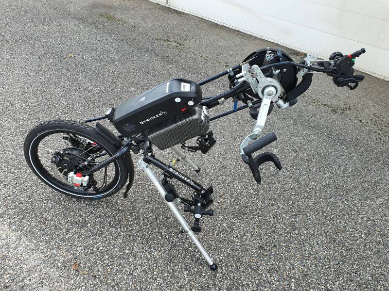 À VENDRE :  Handbike Stricker Hybride Smart Tétra | Occasion adapté tétraplégique