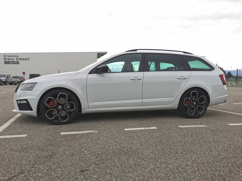 VENDUE -  SKODA Octavia combi RS 2.0 TSI