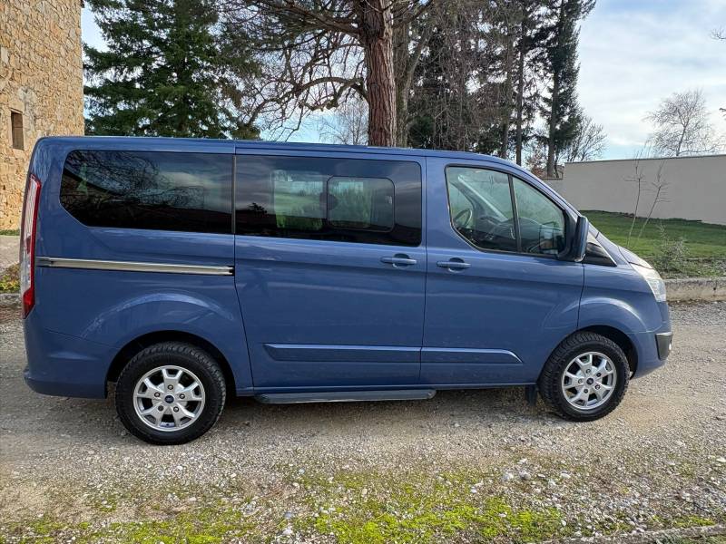 À VENDRE : Ford Tourneo Custom L1 H1 TPMR – 2014 – 194 864 km – Diesel – Bleu – 18 990 €