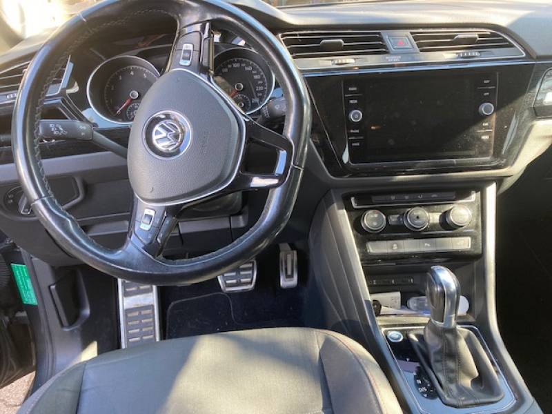 VENDU : VOLKSWAGEN TOURAN TSI