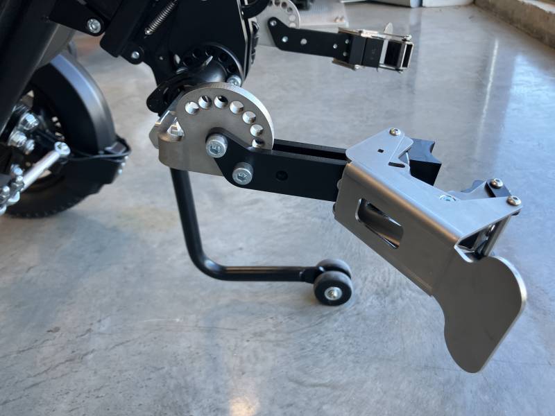 SIROCCO AMI Voyageur : La 3ème roue motorisée tout-terrain chez Handi Drive