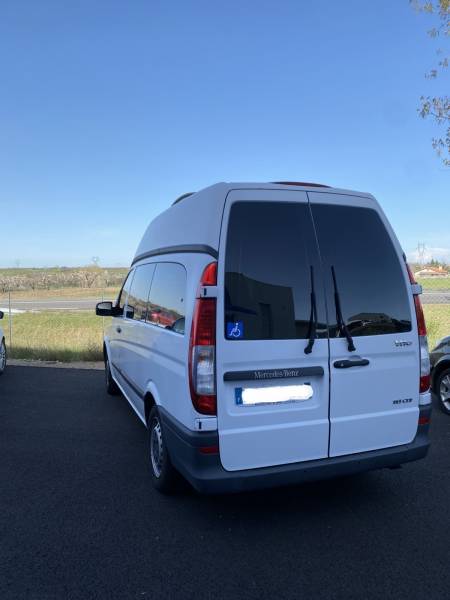 Véhicule pour transport de personne handicapé à vendre en Rhône Alpes