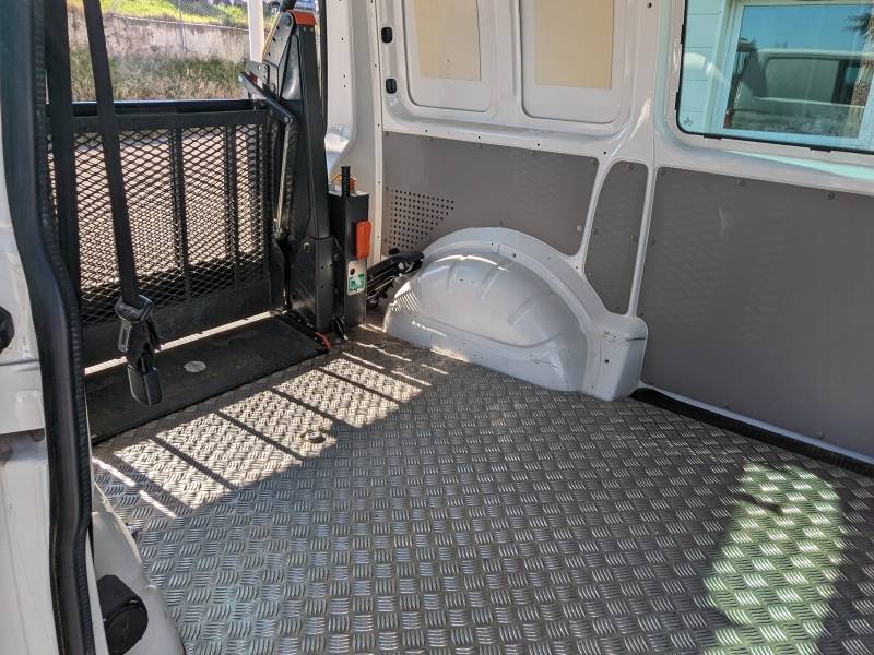 À VENDRE :  Volkswagen Transporter Fg  - Aménager TPMR