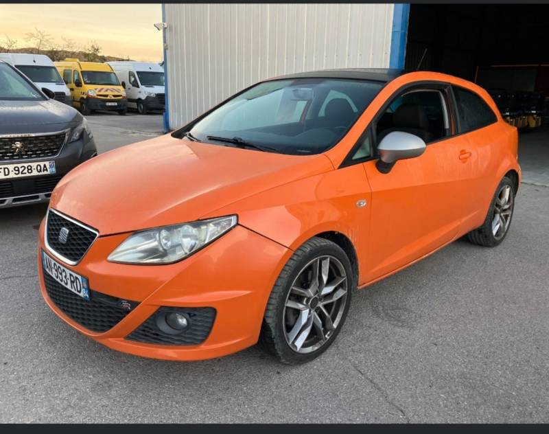 A VENDRE SEAT Ibiza aménagée conduite