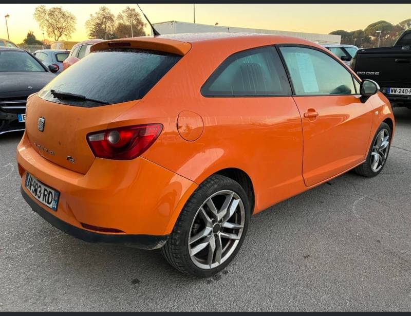 A VENDRE SEAT Ibiza aménagée conduite