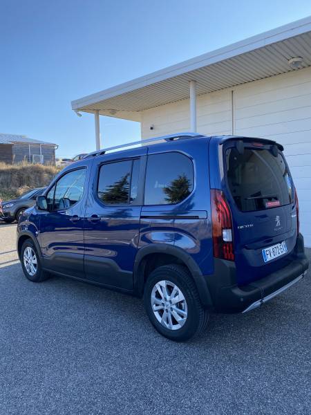 PEUGEOT Rifter 1.2 PureTech 130ch S&S Long Allure Pack EAT8 (5 portes) - 1 000 km