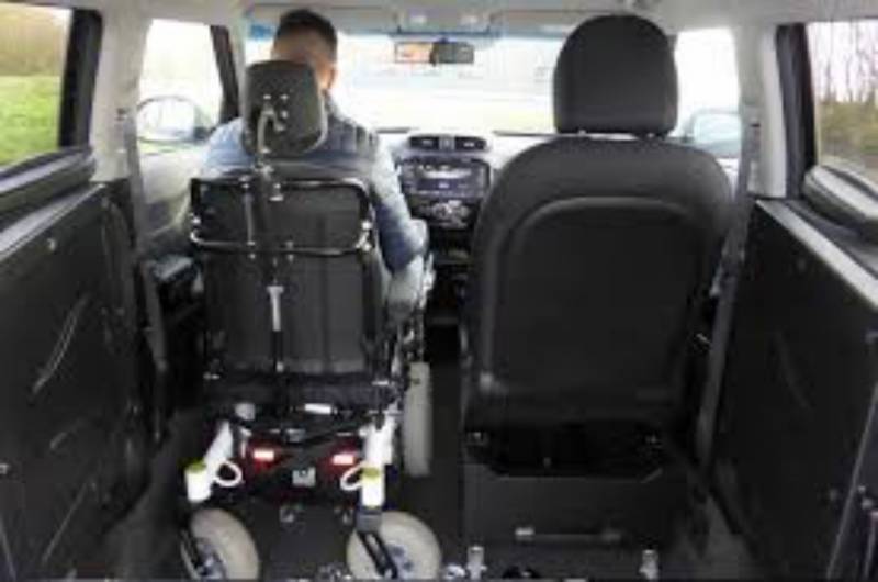 Conduite en fauteuil roulant